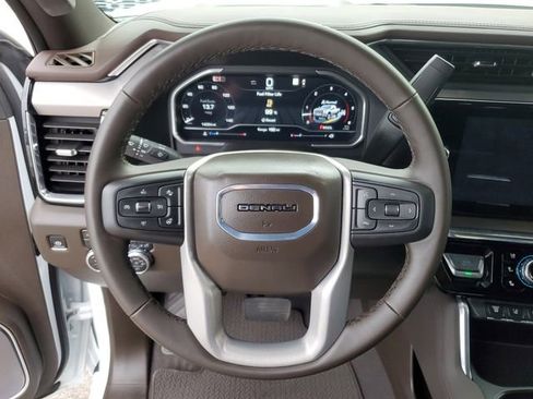 Used 2025 GMC Sierra 2500 Denali w/ Denali Reserve Package AWD/4WD image 21