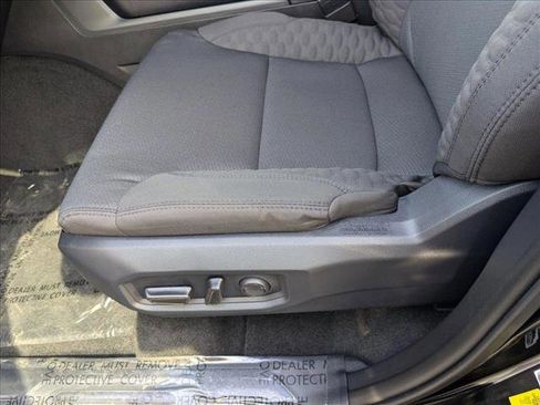 New 2025 Toyota Tundra SR5 image 4