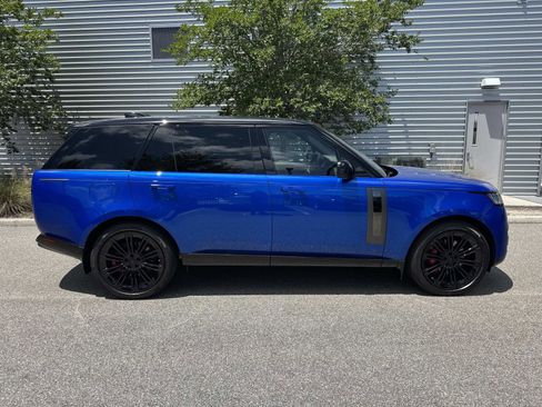 New 2026 Land Rover Range Rover SV AWD/4WD image 5