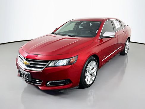 Used 2015 Chevrolet Impala LTZ FWD image 3