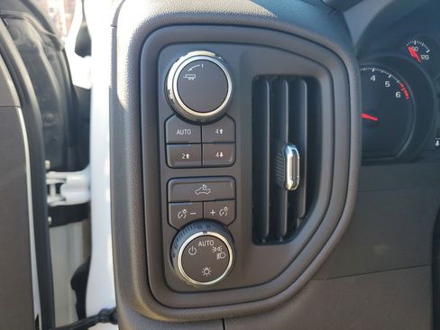 New 2026 Chevrolet Silverado 1500 Custom Trail Boss w/ LPO, Dark Essentials Package image 22