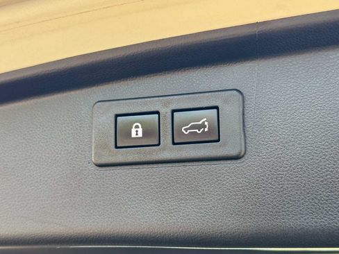 Certified 2023 Subaru Outback Onyx Edition AWD/4WD image 13