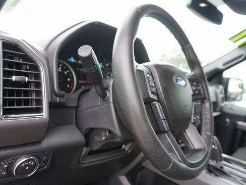 Used 2017 Ford F150 XLT w/ Equipment Group 301A Mid image 12