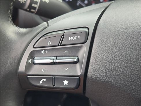 Used 2023 Hyundai Kona SEL w/ Convenience Package image 35