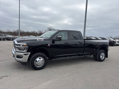 New 2026 RAM 3500 Tradesman image 7
