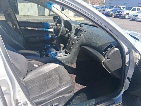 Used 2013 INFINITI G37 37x AWD w/ Premium Pkg image 19