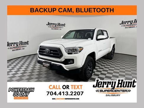 Used 2023 Toyota Tacoma SR5 w/ SR5 Appearance Package RWD image 1