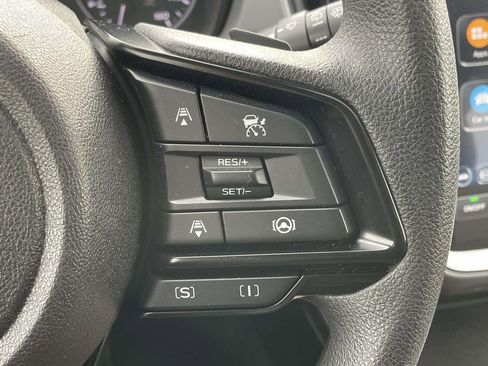 Used 2024 Subaru Crosstrek 2.0i Premium image 11