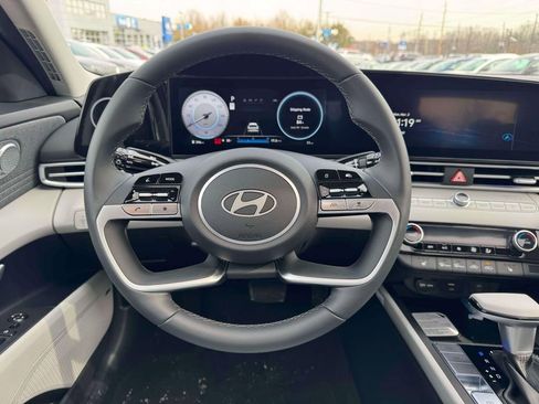 New 2026 Hyundai Elantra Limited w/ Cargo Package FWD image 11