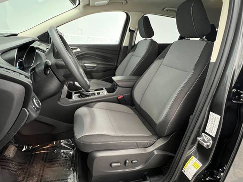 Used 2018 Ford Escape SE image 8
