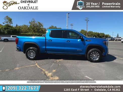 Used 2023 GMC Sierra 1500 AT4 w/ Technology Package AWD/4WD image 13