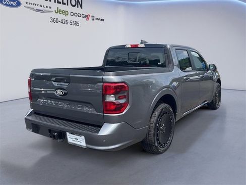 New 2025 Ford Maverick Lobo image 5