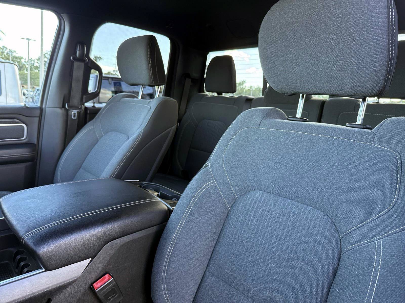 Used 2022 RAM 1500 Big Horn w/ Night Edition AWD/4WD image 19