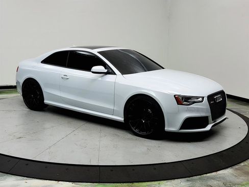 Used 2013 Audi RS 5 Coupe w/ Audi MMI Navigation Plus Pkg image 3