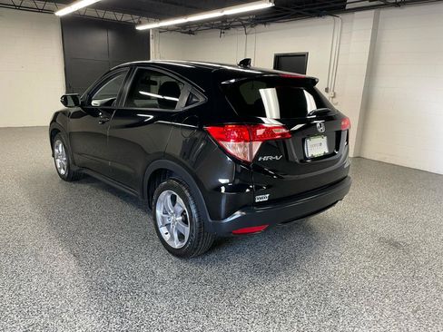 Used 2016 Honda HR-V EX image 6