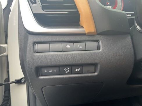 Certified 2023 Nissan Rogue Platinum w/ Platinum Premium Package image 14