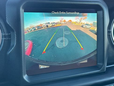 Used 2021 Jeep Wrangler Unlimited Sahara w/ Cold Weather Group image 19