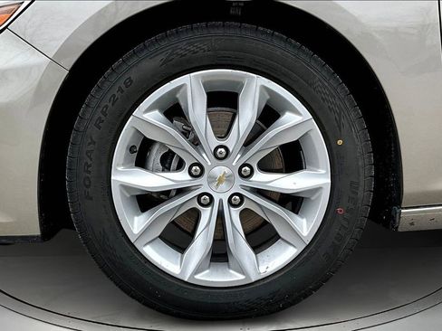 Used 2024 Chevrolet Malibu LT FWD image 32