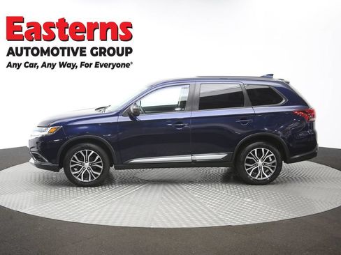 Used 2018 Mitsubishi Outlander ES AWD/4WD image 58