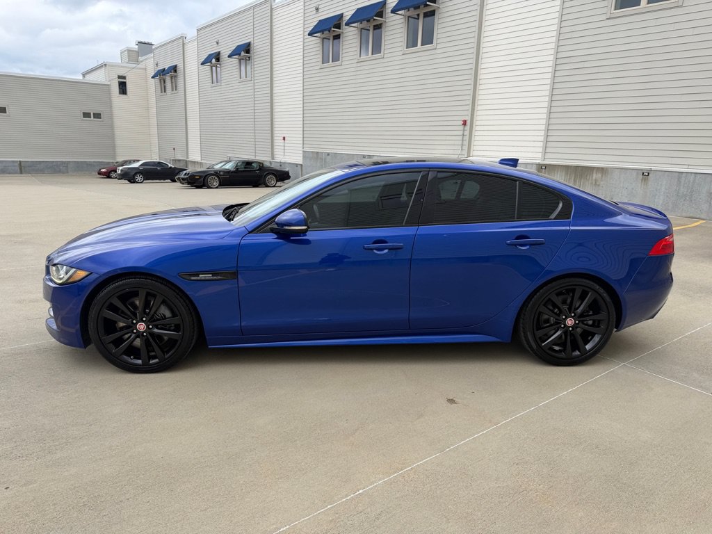 Used 2017 Jaguar XE R-Sport RWD image 6