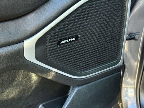 Used 2024 Jeep Wagoneer L Series II w/ Flexible Seating Group image 22