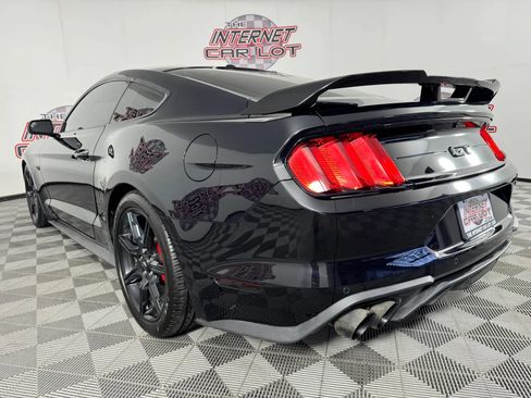 Used 2019 Ford Mustang GT Premium w/ Ford Safe & Smart Package RWD image 23