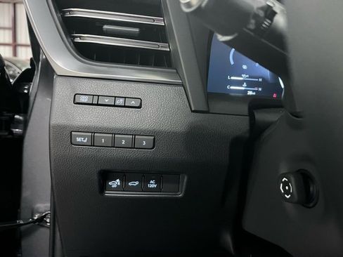 Used 2026 Lexus GX 550 w/ Accessory Package (2T) image 24