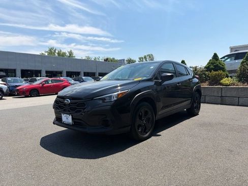 Used 2024 Subaru Crosstrek 2.0i AWD/4WD image 3