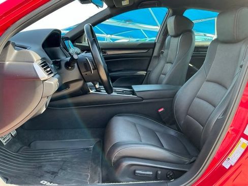 Used 2022 Honda Accord Sport image 9