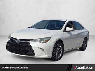 Used 2015 Toyota Camry SE FWD video 1