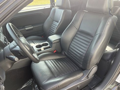 Used 2012 Dodge Challenger R/T Plus image 14