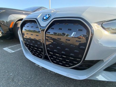 Used 2023 BMW i4 eDrive40 w/ M Sport Package RWD image 37