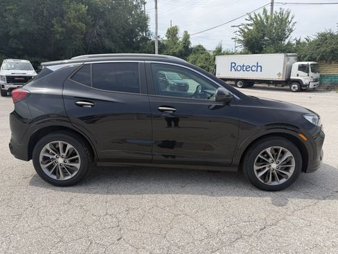 Used 2021 Buick Encore GX Select w/ Sport Touring Package FWD image 8