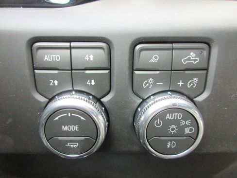 New 2026 GMC Sierra 1500 AT4 AWD/4WD image 20