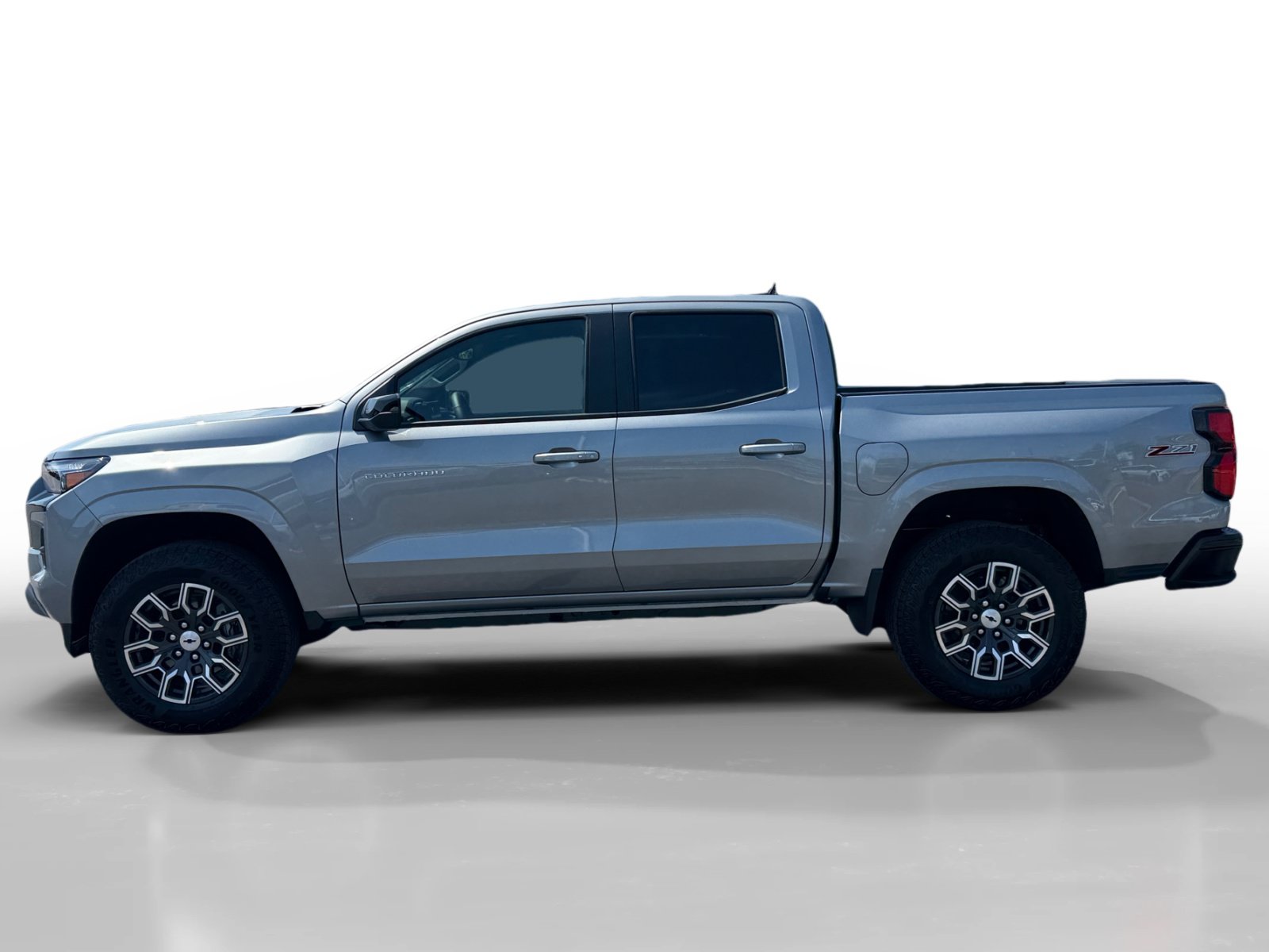 Used 2026 Chevrolet Colorado Z71 w/ Z71 Convenience Package 2 AWD/4WD image 2