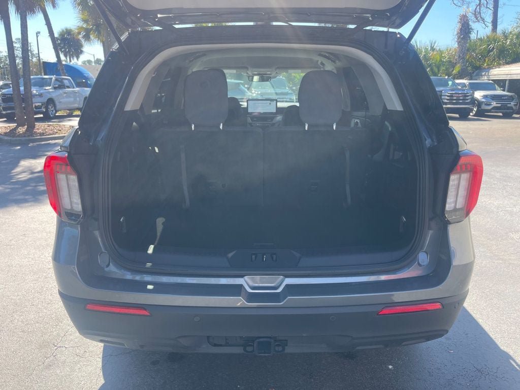 Used 2026 Ford Explorer Active RWD image 4