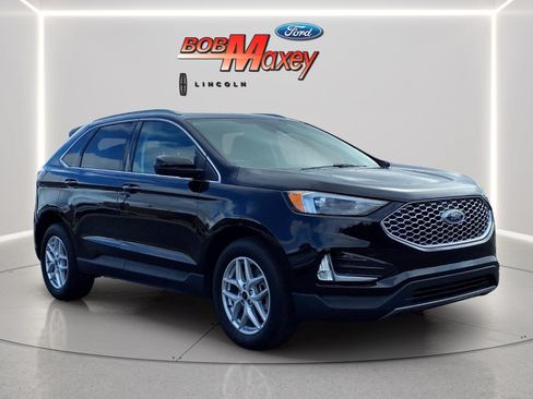Used 2024 Ford Edge SEL w/ Convenience Package AWD/4WD image 3