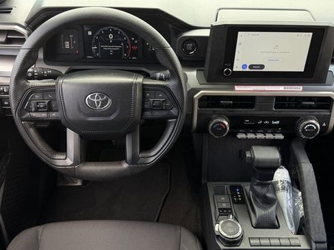 Used 2024 Toyota Tacoma SR5 AWD/4WD image 13