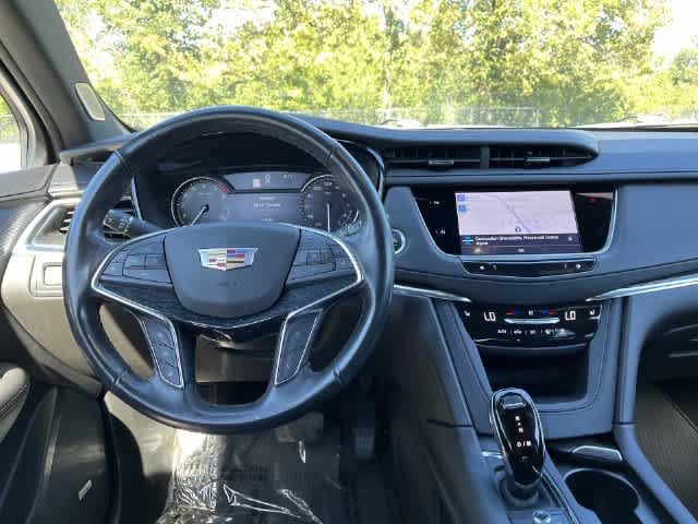 Used 2023 Cadillac XT5 Premium Luxury AWD/4WD image 13