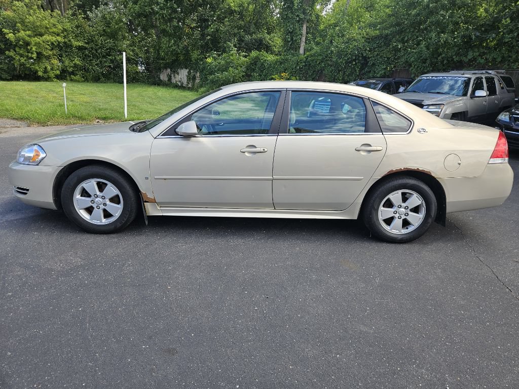 Used 2009 Chevrolet Impala LT FWD image 6