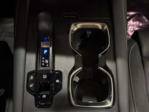 Used 2025 Lexus RX 350 w/ Convenience Package AWD/4WD image 18
