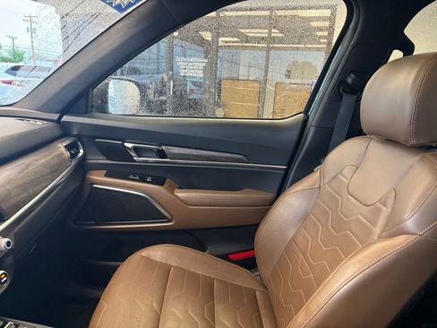 Used 2022 Kia Telluride SX w/ SX Prestige Package AWD/4WD image 27