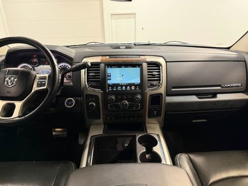 Used 2014 RAM 2500 Laramie w/ Convenience Group AWD/4WD image 17