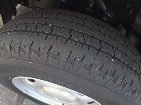 Used 2014 Ford F150 XL w/ Equipment Group 101A Mid RWD image 30