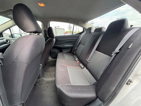Used 2021 Nissan Versa S FWD image 13