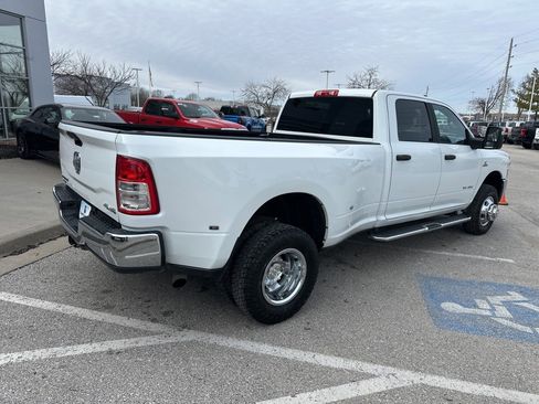 Used 2024 RAM 3500 Big Horn image 28