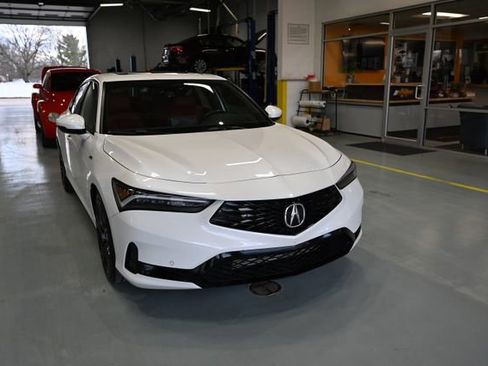 Used 2023 Acura Integra A-Spec image 3