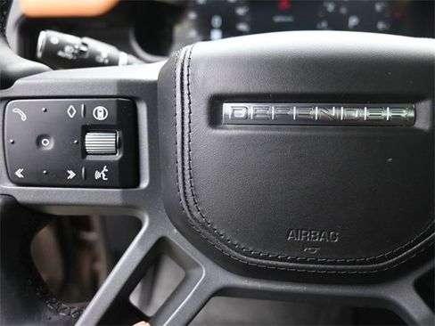 Used 2024 Land Rover Defender 130 X image 15