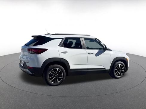Used 2025 Chevrolet TrailBlazer LT image 15