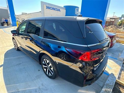New 2026 Honda Odyssey EX-L image 2